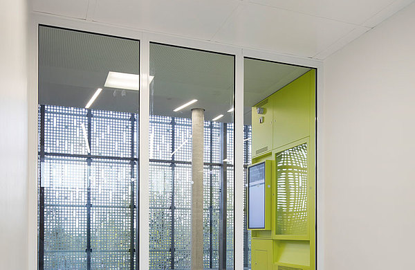 fire-rated fixed glazing, forster fuego light
Technology Center for Microtechnology (University of Technology), Dresden
