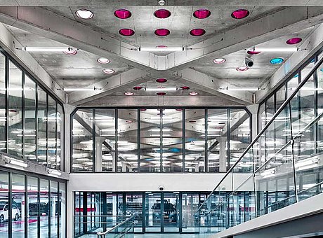 Slender fire protection construction in the Parking de la Gare in Nancy (France). Doors and screens made of forster fuego light and forster presto steel profiles.
