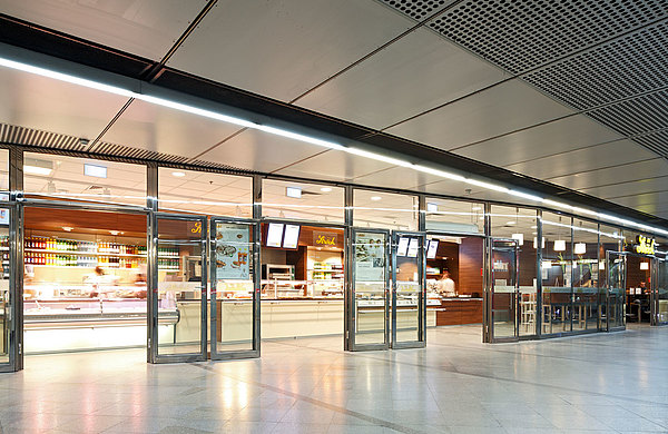 fire-resistant doors EI30 and glazing EI60, forster fuego light
Underground Stations Westbahnhof, Vienna