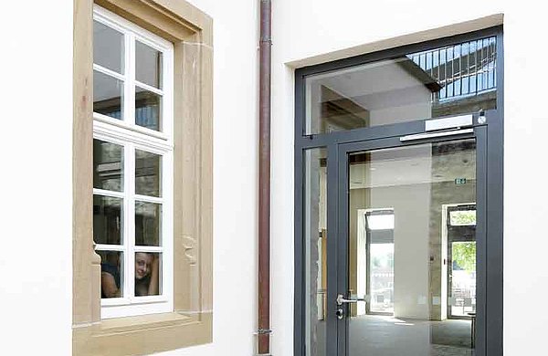 Glazed steel door in steel with thermal break.
System: forster unico
Castle Greckenschloss, Germany