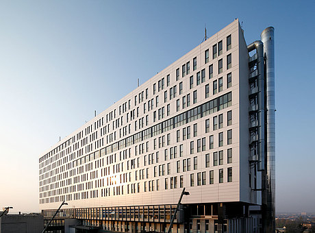 thermal insulated windows and glazing with a height up to of 2.7 mt., forster unico
Municipial hospital, Villeneuve-Saint-George