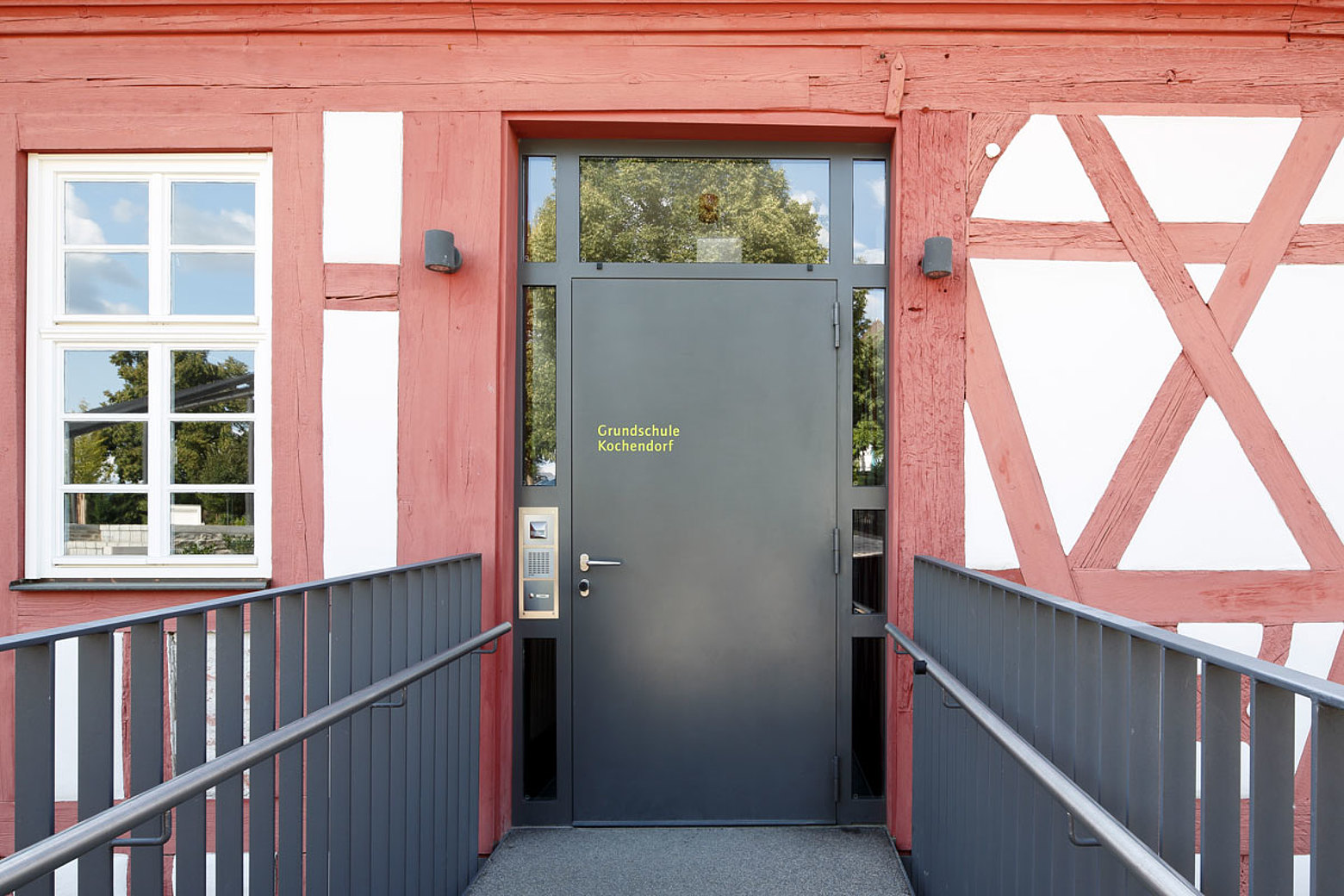 porta d'ingresso a taglio termico rivestita di lamiera, forster unico