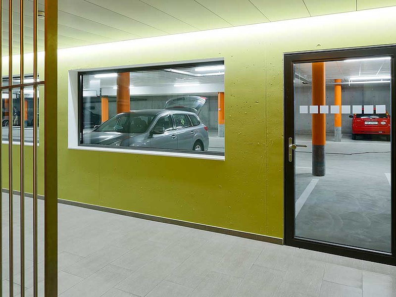 fire-resistant door and glazing EI30, forster fuego light.
Residential and commercial building Krone, Switzerland