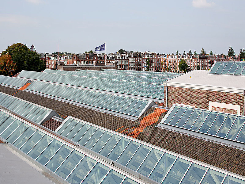 vetratura inclinata a taglio termico forster thermfix light.
Tramremise De Hallen, Amsterdam
