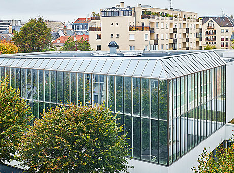 Thermal insulated curtain wall and sloped glazing, with thermal senor on the sout facade, forster thermfix light